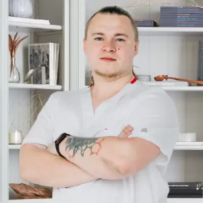 доктор Лопин Николай Николаевич фельдшер клиники «Санати» в Радужном Владимирская обл..